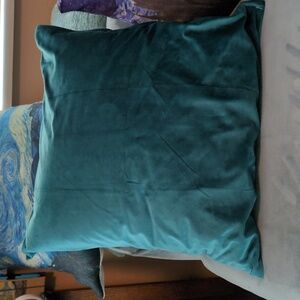 19×19 throw pillow covers